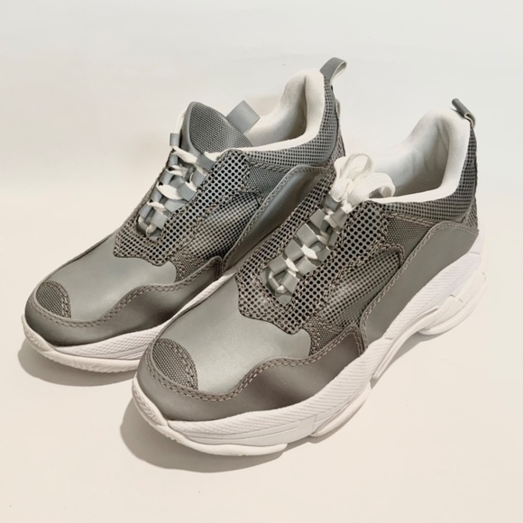 Jeffrey Campbell Grey Reflective Fabric Lace Up Womens Fashion Lo-Fi Sneaker 8.5 - Picture 9 of 16